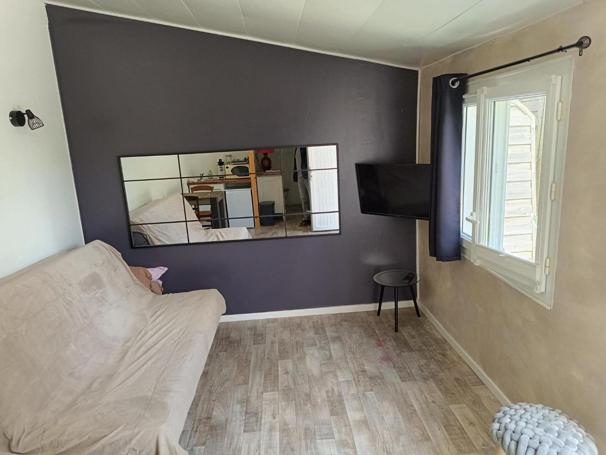 Le Studio Au Calme A Royan Buitenkant foto
